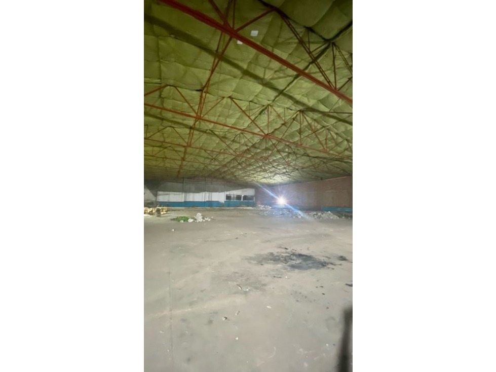 Vendo Bodega en el limonar a media cuadra de la 5ta CS 7211768 — foto 4