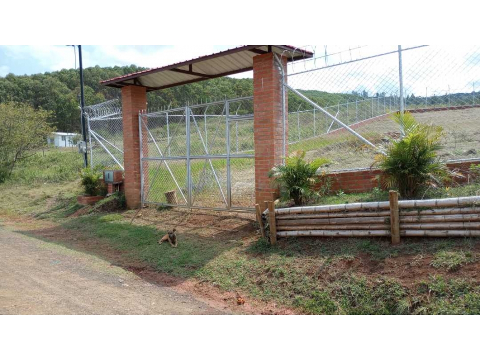 VENDO EXCELENTE LOTE EN LA CUMBRE 7211769 - 6