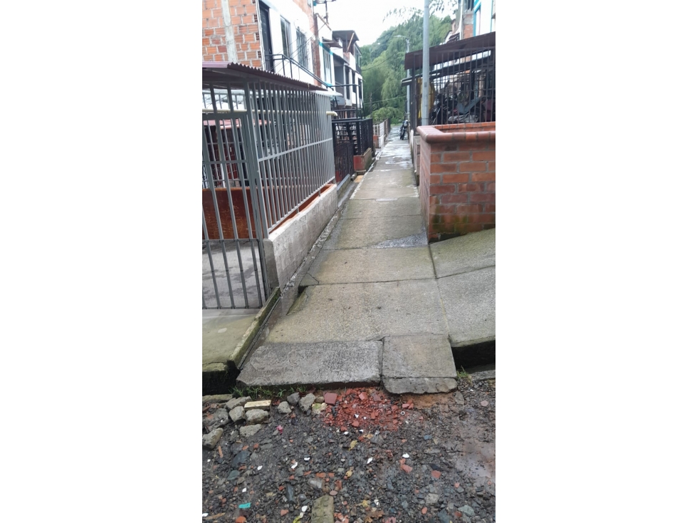 Casa peatonal para la venta en piamonte Dosquebradas!! — foto 4