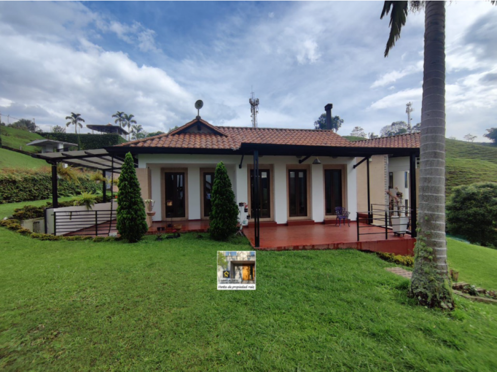 Casa campestre en condominio para la venta en Santa Rosa de Cabal!!