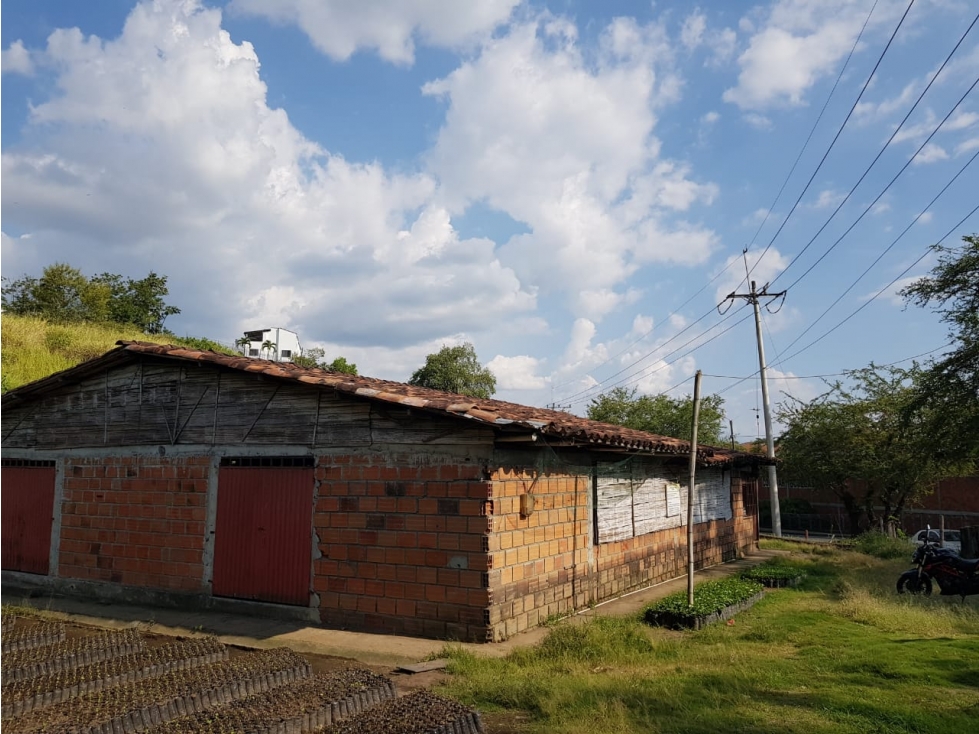 Lote en la Avenida del Sur para la venta, Pereira!!! — foto 2