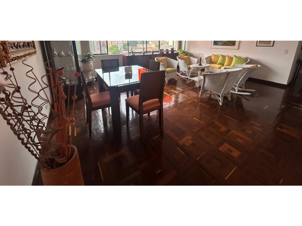APARTAMENTO REMODELADO EN VENTA EN EL CENTRO SECTOR LA PLAYA — foto 3
