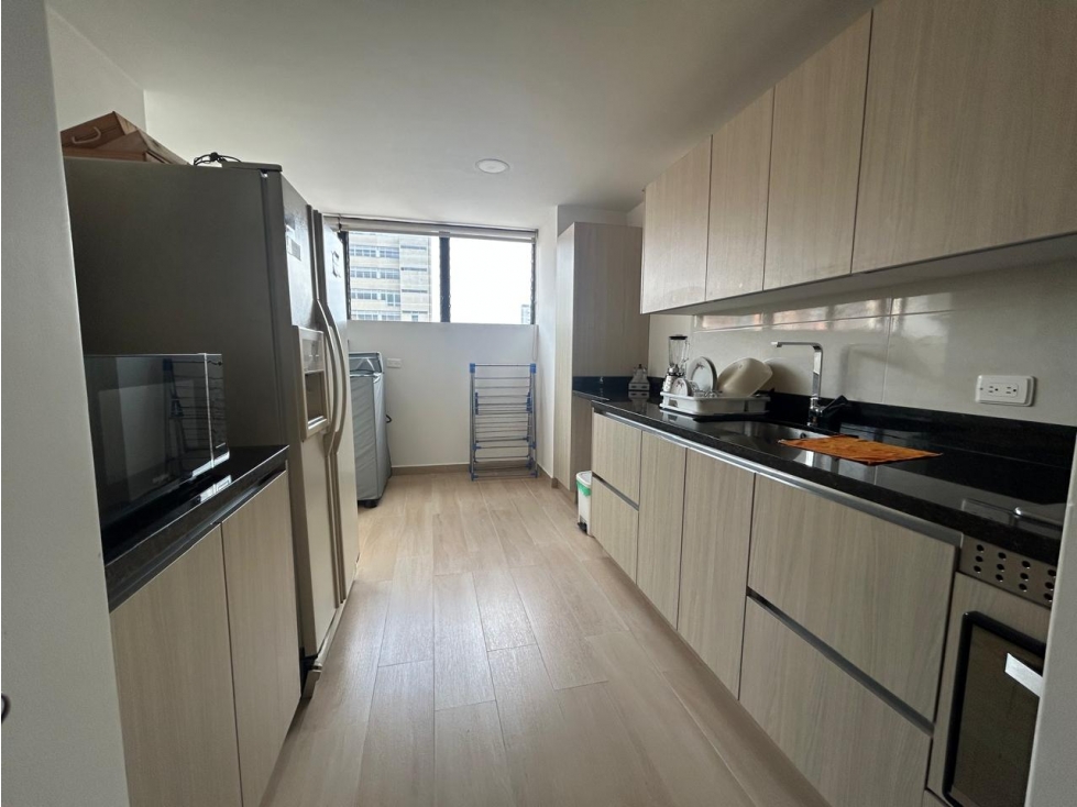 APARTAMENTO REMODELADO EN VENTA EN EL CENTRO SECTOR LA PLAYA — foto 5