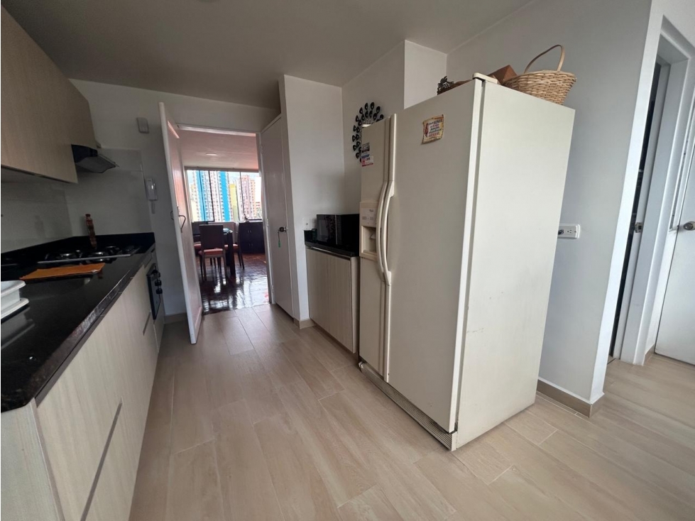 APARTAMENTO REMODELADO EN VENTA EN EL CENTRO SECTOR LA PLAYA — foto 6