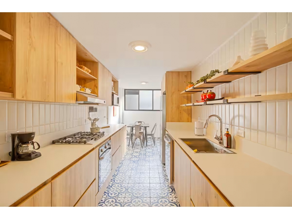 APARTAMENTO ESPACIOSO Y REMODELADO EN VENTA EN EL ESTADIO — foto 5