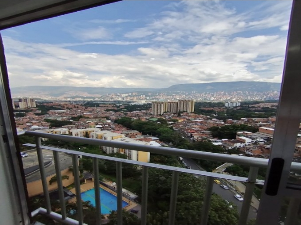 Apartamento en Venta En Loma De Los Bernal — foto 4