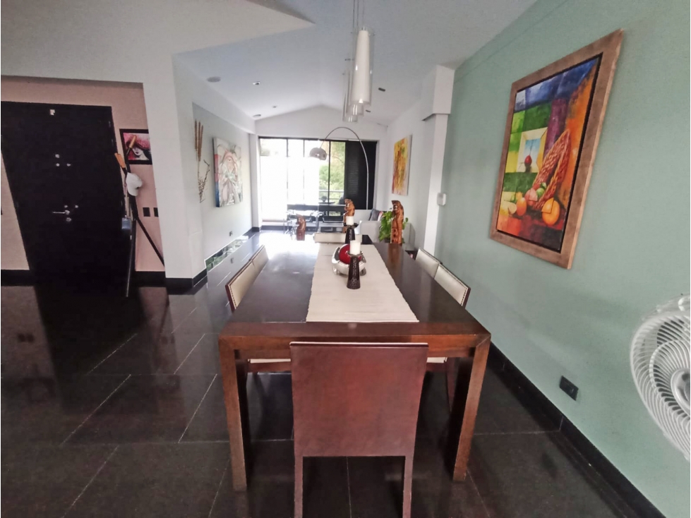 APARTAMENTO PENTHOUSE EN VENTA EN LA FLORESTA PISO 5 POR ESCALAS — foto 4