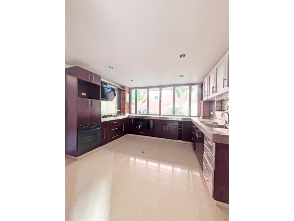 CASA DE 2 NIVELES EN VENTA EN UNIDAD CERRADA EN SABANETA — foto 6