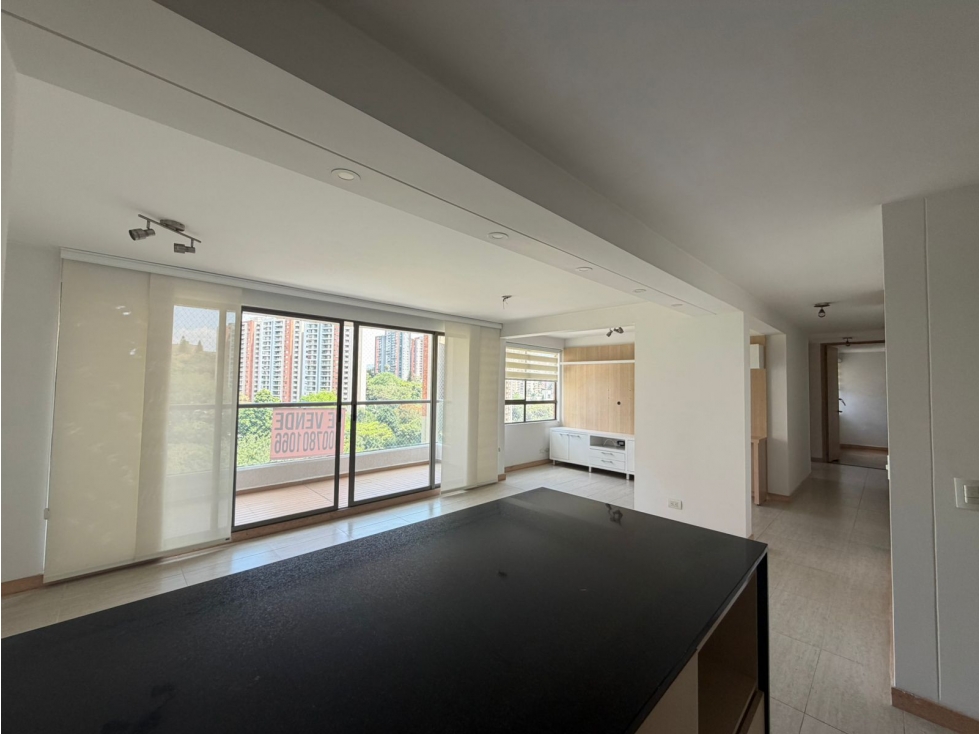 Apartamento en Venta En Loma De Los Bernal — foto 3