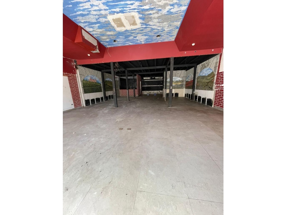 Local comercial en alquiler, El Cangrejo — foto 2