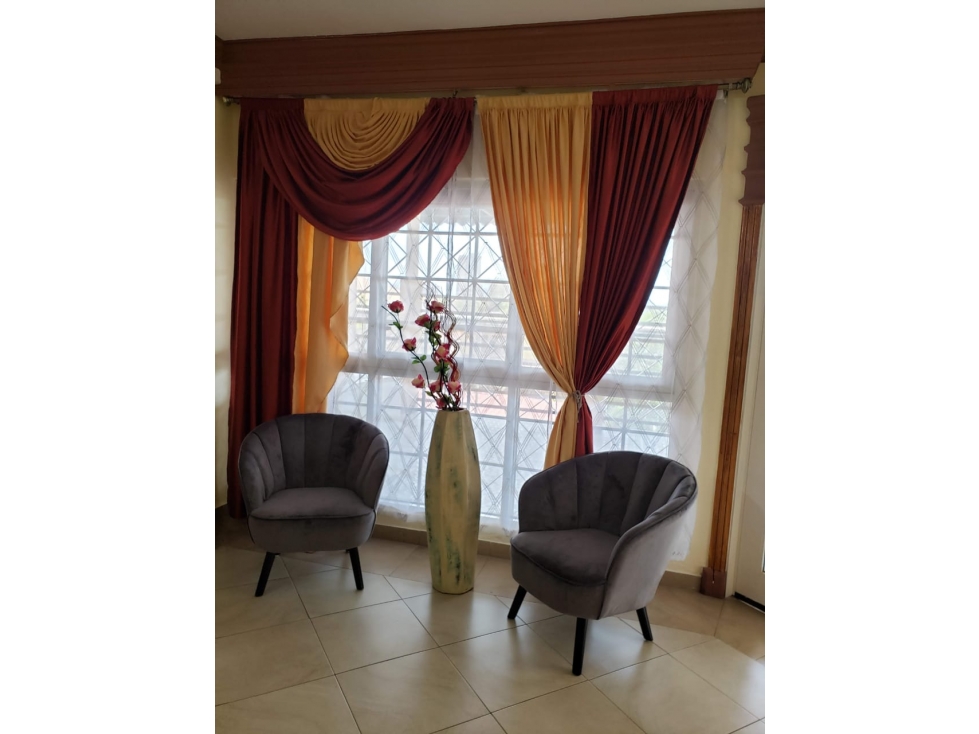 Venta de casa en Villa de las Fuentes