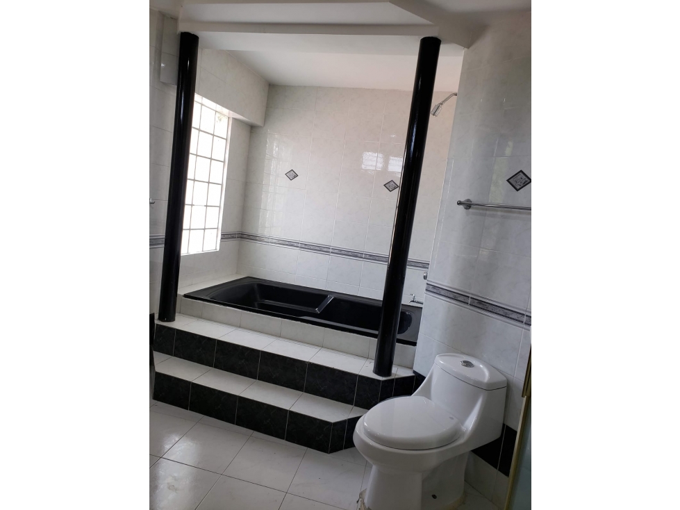 Venta de casa en Villa de las Fuentes — foto 6
