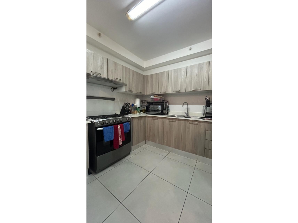 Venta de apartamento en Betania, Plaza Edison — foto 3