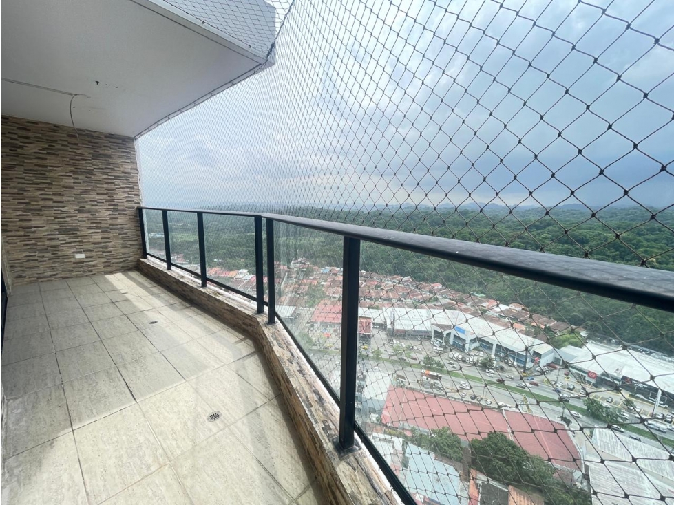 Venta de apartamento en Villa de las Fuentes, Betania — foto 3