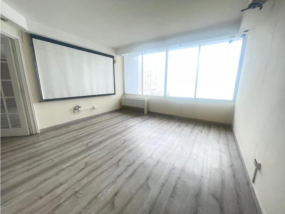 Venta de apartamento en Avenida Balboa — foto 3
