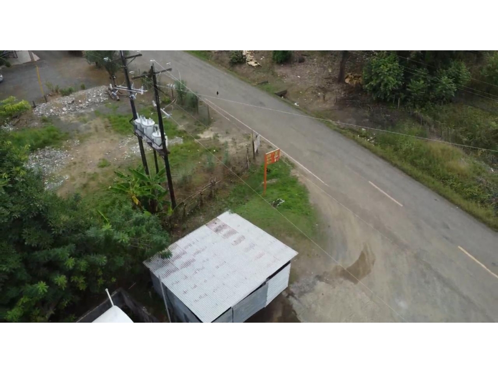 Venta de terreno con negocio, Los Santos Tonosí - 2