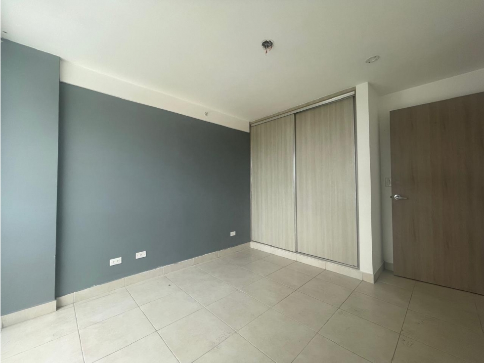 Venta de apartamento en Plaza Edison, Betania