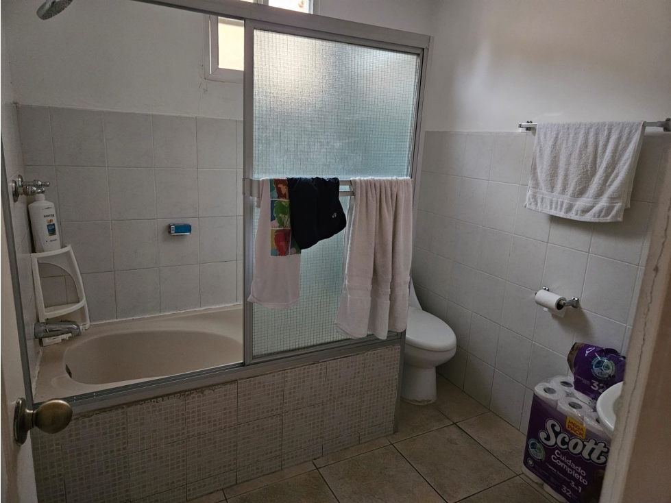 Venta de residencia en Pedregal - 2