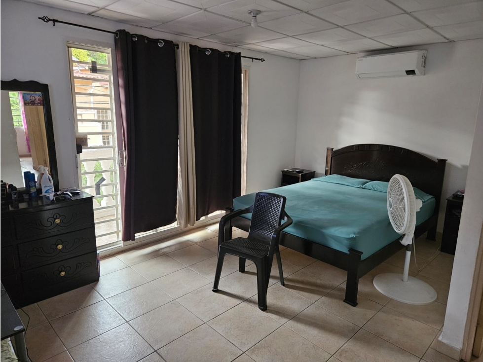 Venta de residencia en Pedregal - 4