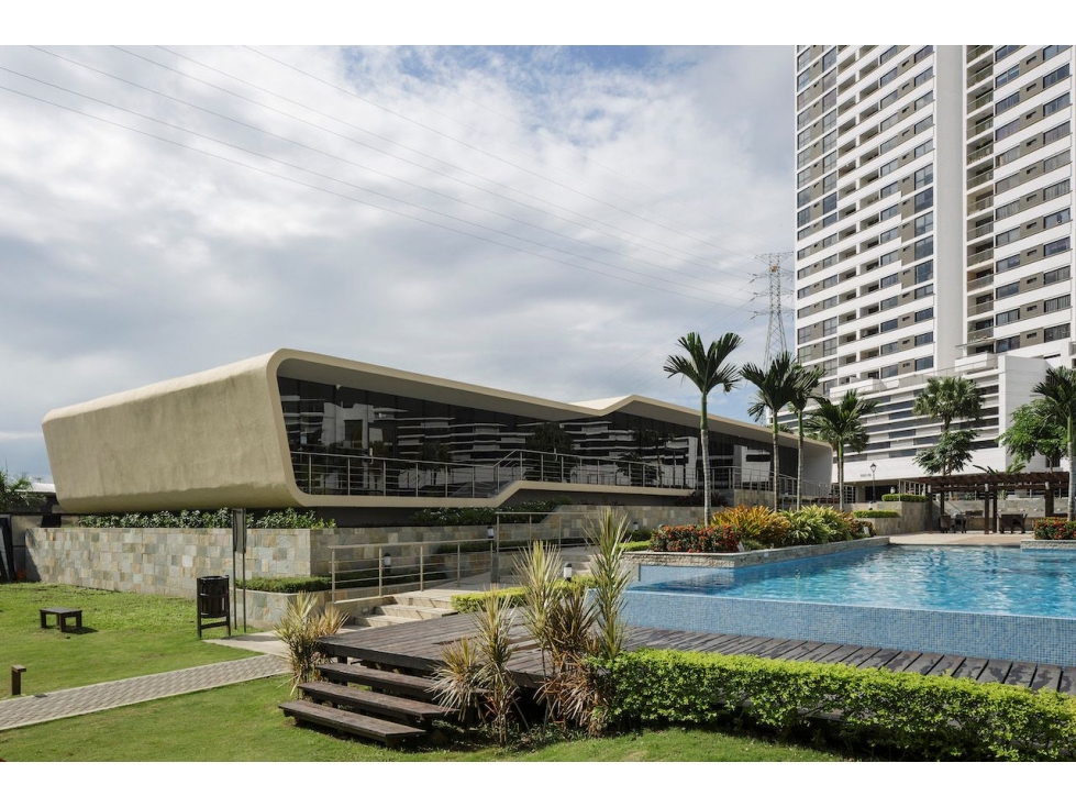 Se vende apartamento en Condado del Rey, Panamá