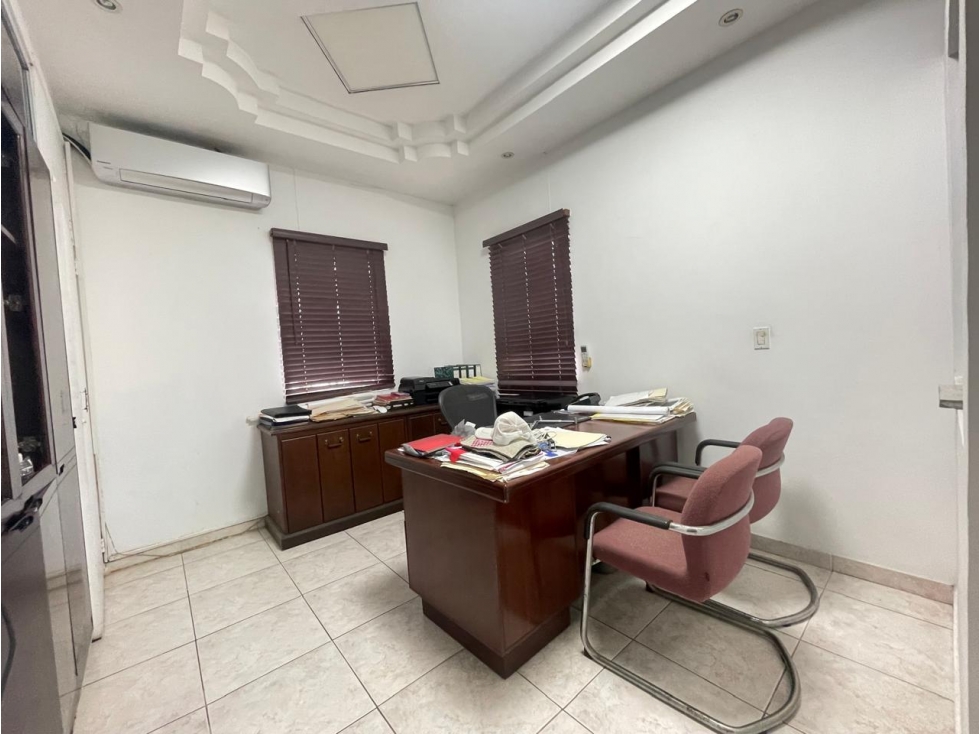 Alquiler de Casa Comercial en La Alameda — foto 4