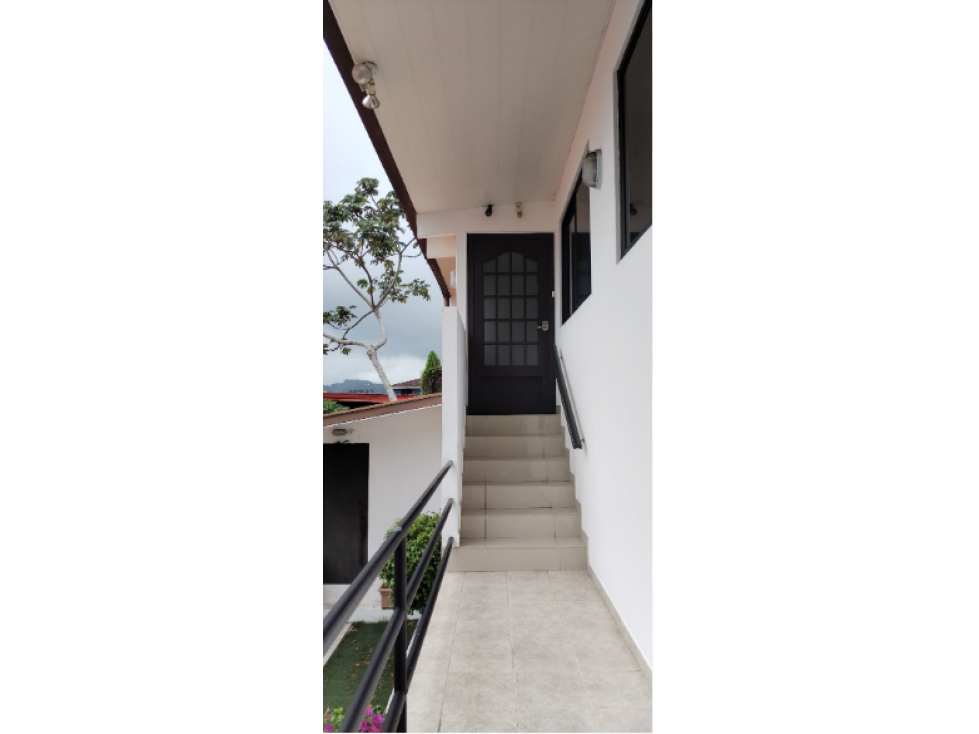 Venta de Residencia en Dorado