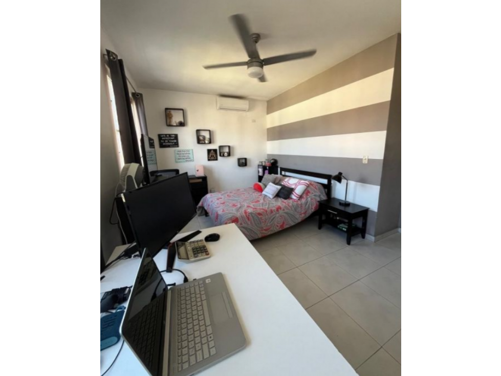 Venta de Residencia en El Doral — foto 5