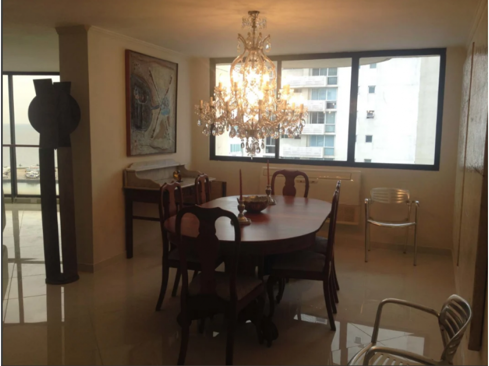 Venta de Apartamento en Avenida Balboa — foto 5