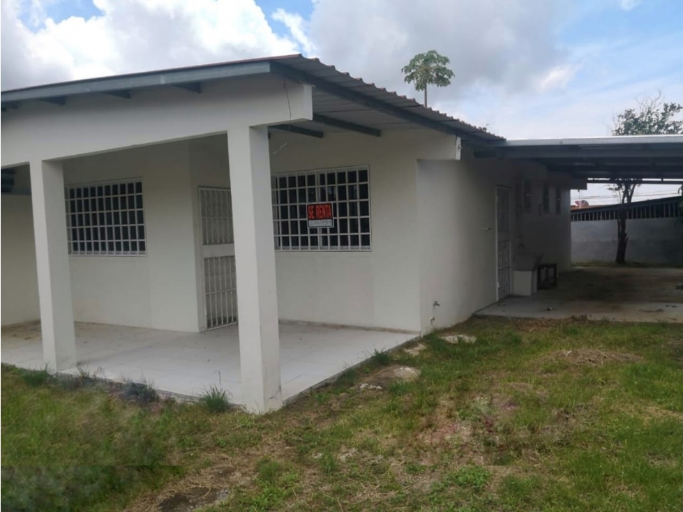 Alquiler de casa en Lomas de Mastranto, La Chorrera, Panamá - 1