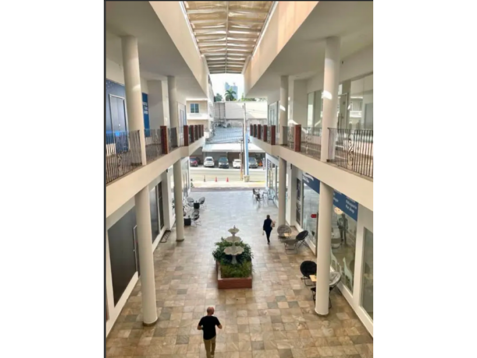 Alquiler Local Comercial Bella Vista — foto 3