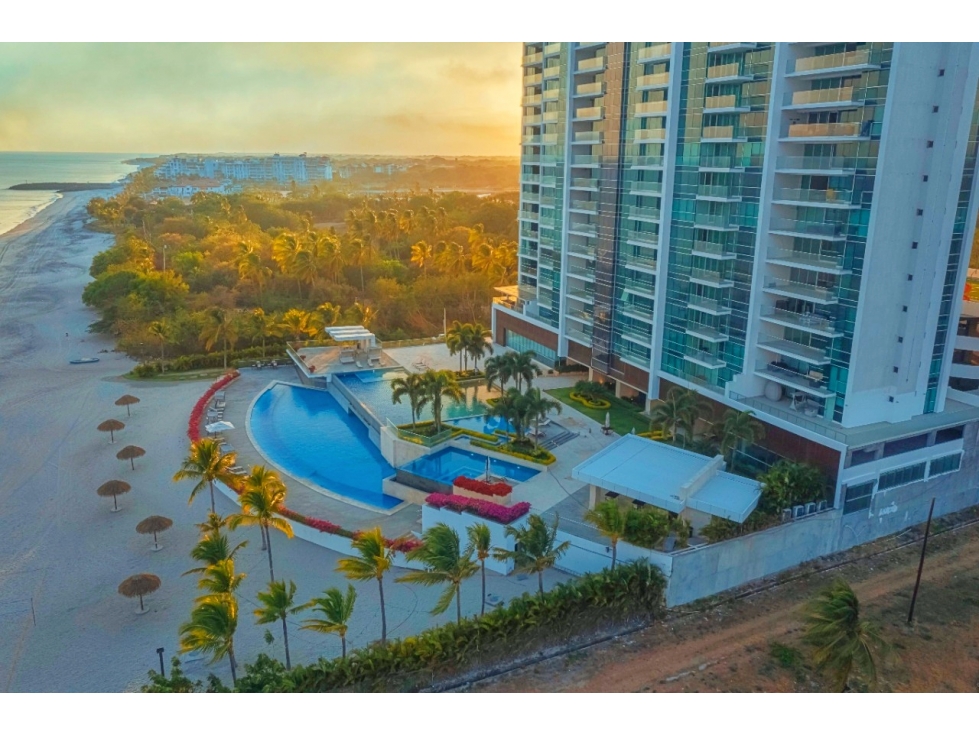 Se venden apartamentos en Lighthouse Beach Tower