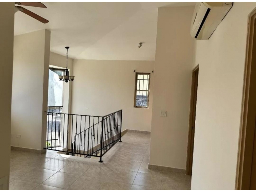Alquiler Residencial Clayton
