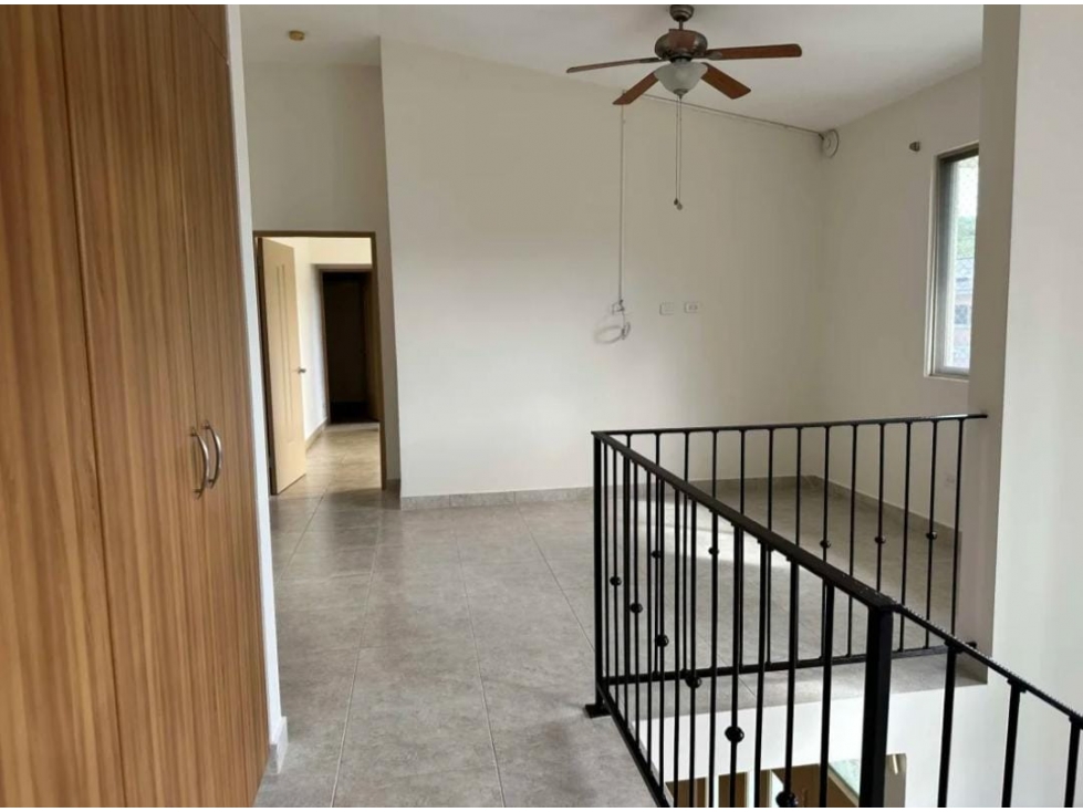 Alquiler Residencial Clayton — foto 2