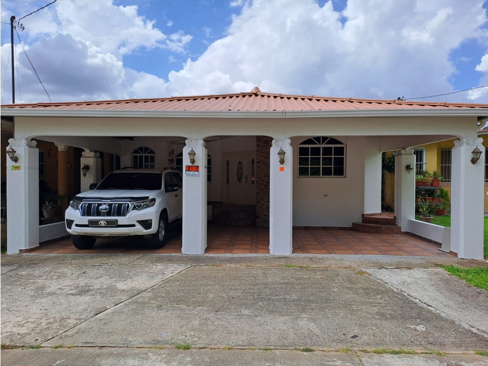 Se Vende Casa en Hato Montaña Arraiján, Panamá Oeste