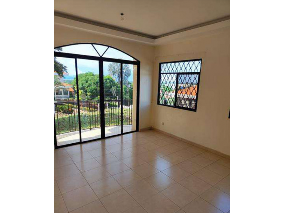 Venta de Residencia Chitre — foto 2
