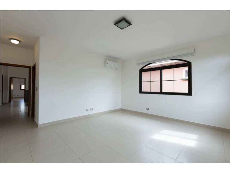 Venta de Residencia Costa Sur