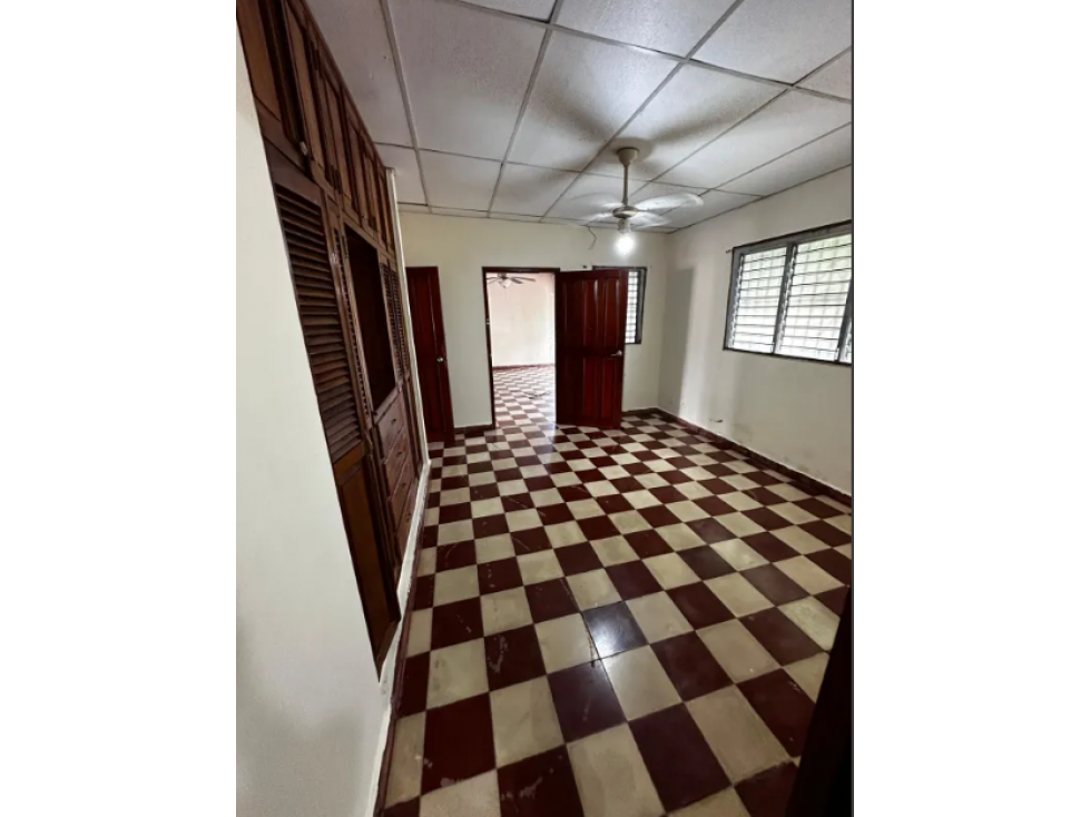 Venta de Residencia Villa de los Santos - 1