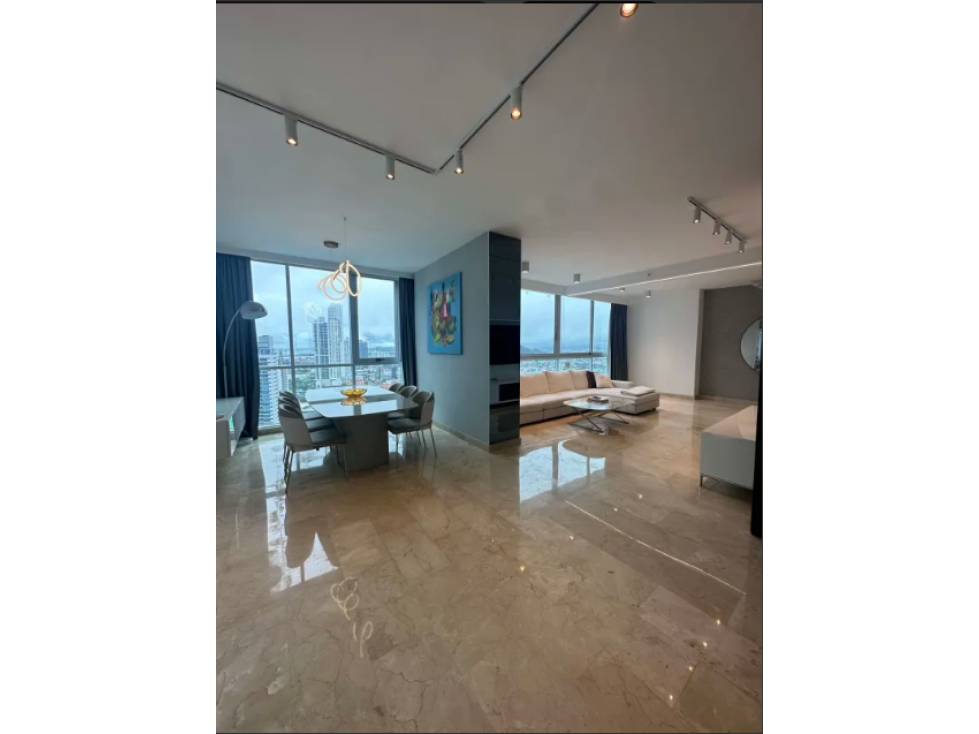 Venta de Apartamento Avenida Balboa — foto 2