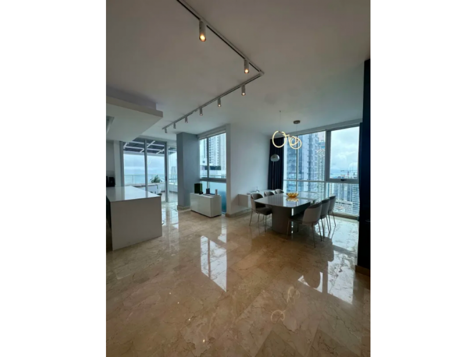Venta de Apartamento Avenida Balboa — foto 3