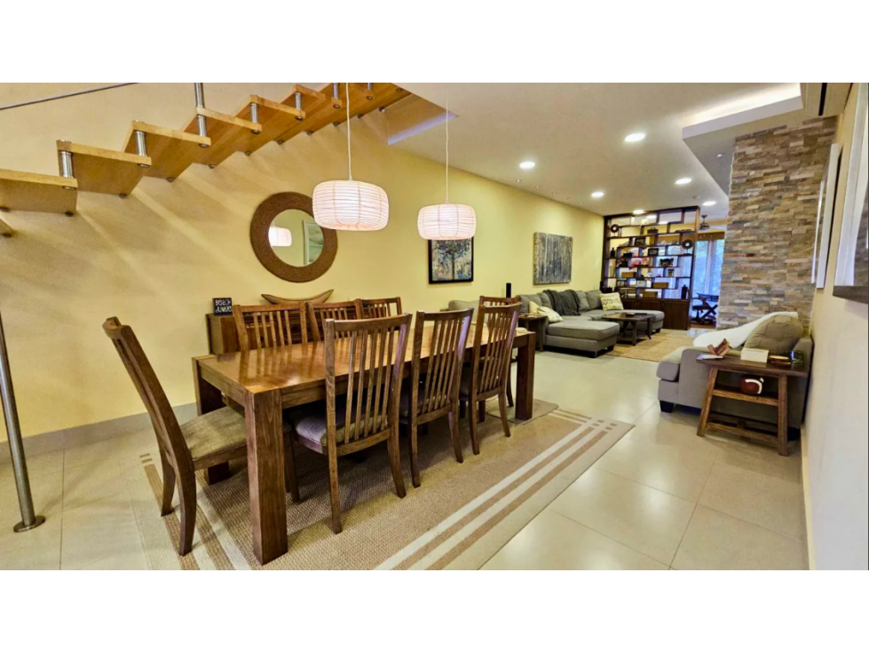 Venta de Residencia San Carlos