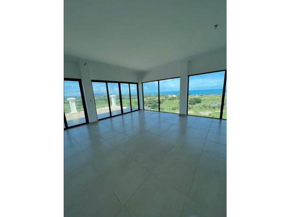 Venta de Apartamento (PentHouse) San Carlos