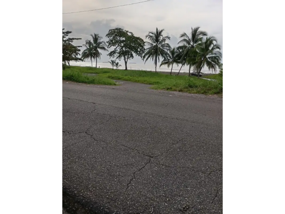 Venta de Terreno (Playa) Colon - 2