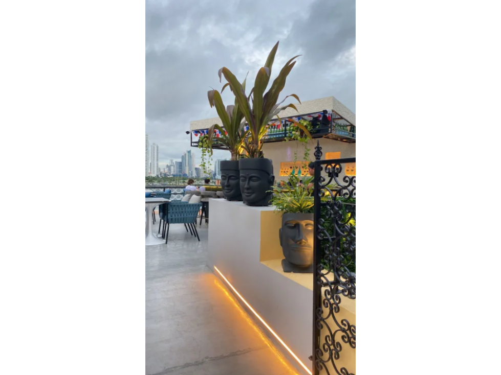 Venta de Local Comercial en Casco Viejo