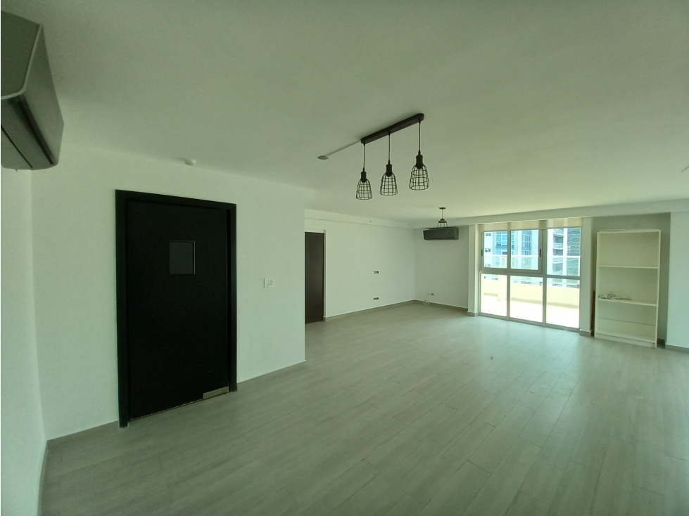 Venta de Apartamento en Avenida Balboa, PH Belle View — foto 2