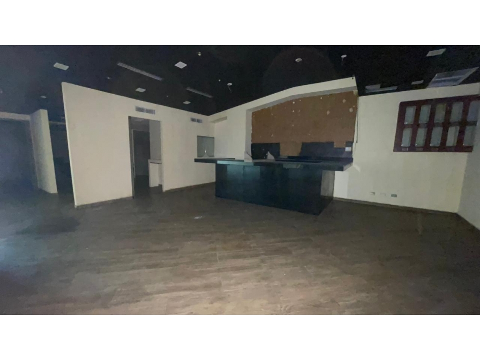 Local comercial en Costa del Este ideal para Restaurante
