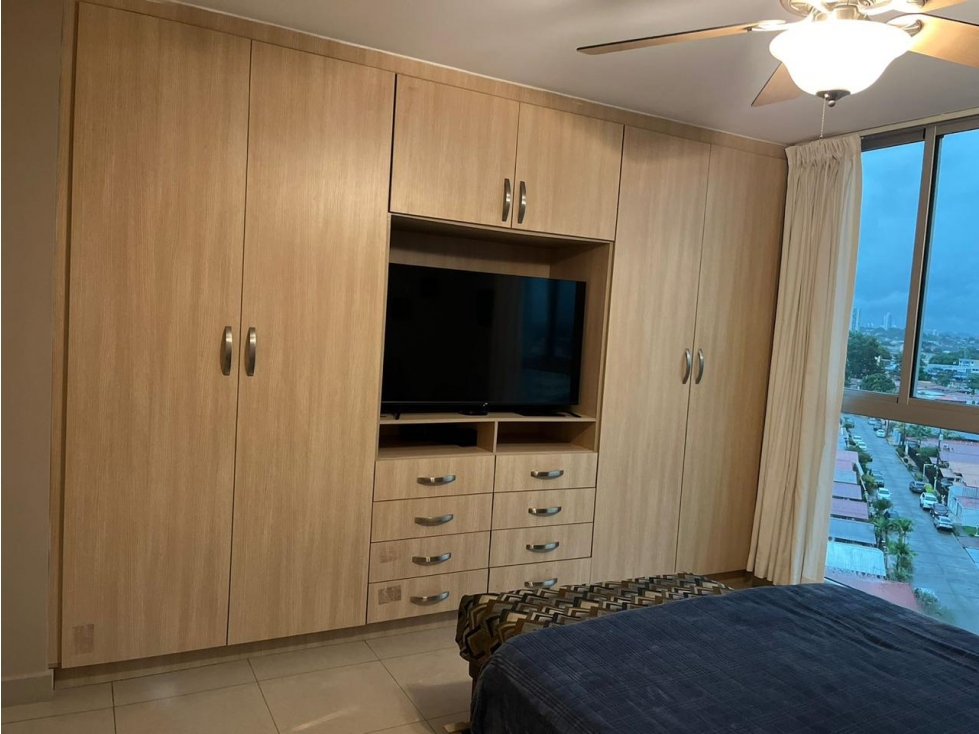 Se alquila apartamento en Chanis — foto 4