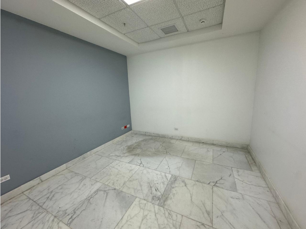 Alquiler de Local Comercial en Bella Vista — foto 4