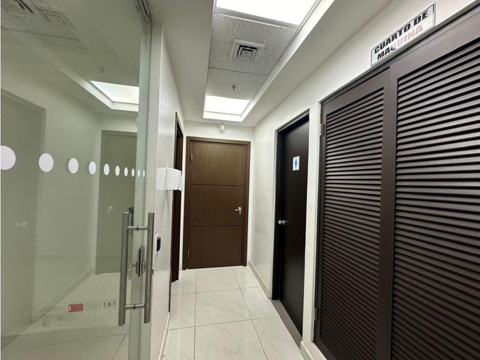 Alquiler de Local Comercial en Bella Vista — foto 6