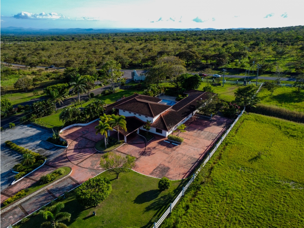 Se Vende Casa Campestre en Alto Boquete, Chiriquí - 5