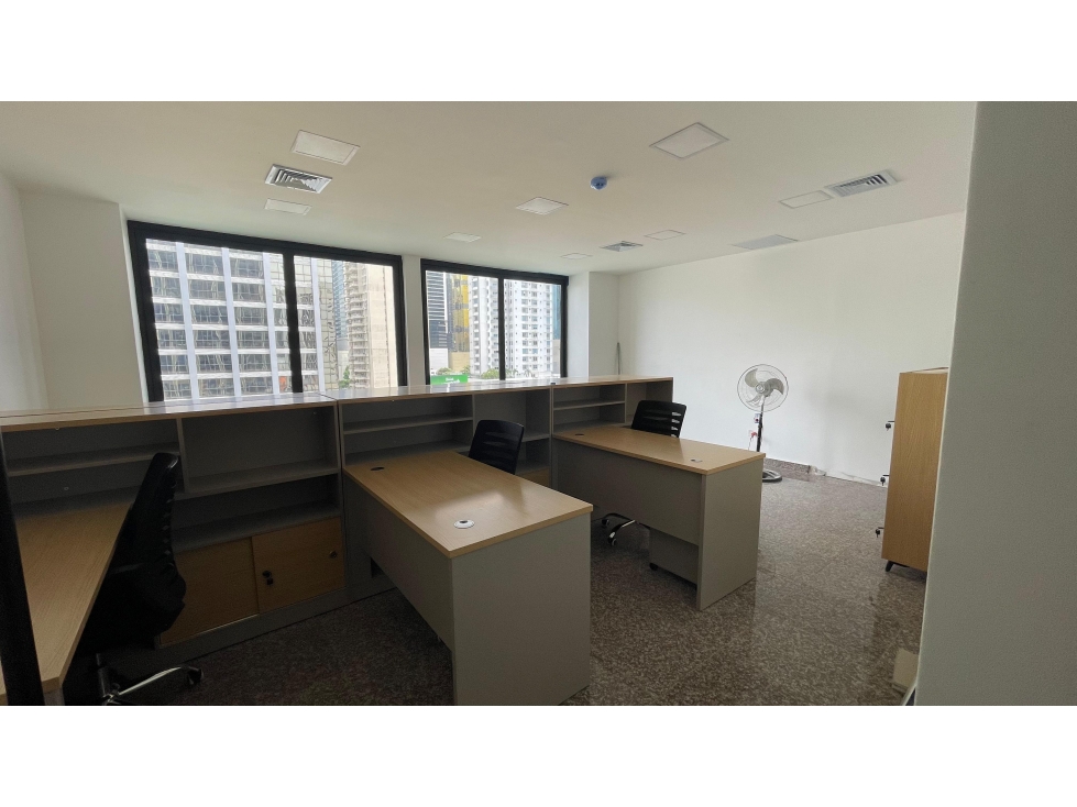 Alquiler de oficina corporativa en Calle 50 — foto 4